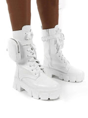 Botas de tacón grueso con cordones de PU