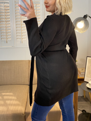 Pullover mit einfarbigem Schlitz am Saum