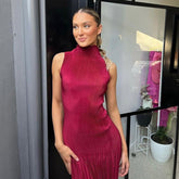 Elegante vestido de fiesta midi plisado sin mangas con cuello alto - Borgoña