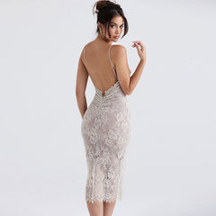 Vestido midi de cóctel ajustado con espalda abierta, ribete fruncido y encaje floral - Blanco