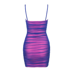 Futurist – Figurbetontes, gerüschtes Unterkleid aus Netzstoff mit Riemen und Floss - Rosa