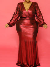 Lockeres langärmliges Maxikleid mit V-Ausschnitt