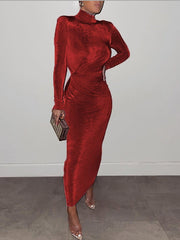 Vestido largo de manga larga con hombreras fruncidas