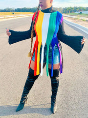 Pullover mit Regenbogenstreifen