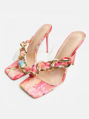 Sandalias de tacón con cadena