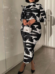 Bleistiftkleid mit Rollkragen und Print