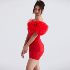 Minivestido de fiesta ajustado con hombros descubiertos y mangas abullonadas de malla fruncida - Rojo