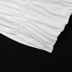 Gerafftes Neckholder-Minikleid mit Ausschnitt und O-Ring - Schwarz