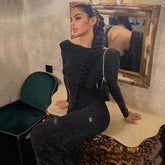 Langärmliges, rückenfreies Cocktail-Midikleid - Schwarz