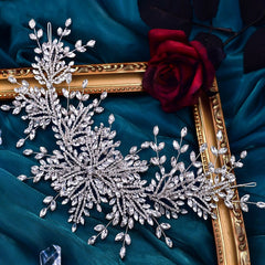 Diadema con efecto de rama y cristales en espray adornados con diamantes de imitación - Plateado