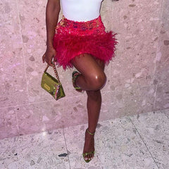 Funkelnder Pailletten-Minirock mit hoher Taille und Pelzbesatz, figurbetonter Party-Minirock - Hot Pink