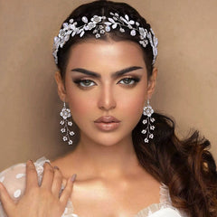 Flower Trim Crystal Rhinestone Embellished Headband - Silver