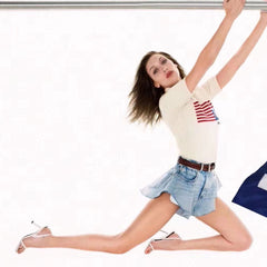 Mini-Jeansshorts mit ausgestelltem Saum und hoher Taille und weitem Bein - Hellblau