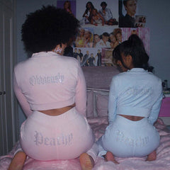 Conjunto de sudadera corta con pantalón y capucha de terciopelo con diamantes de imitación a juego - Rosa