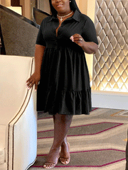 Vestido mini de corte A con escote en V y solapas