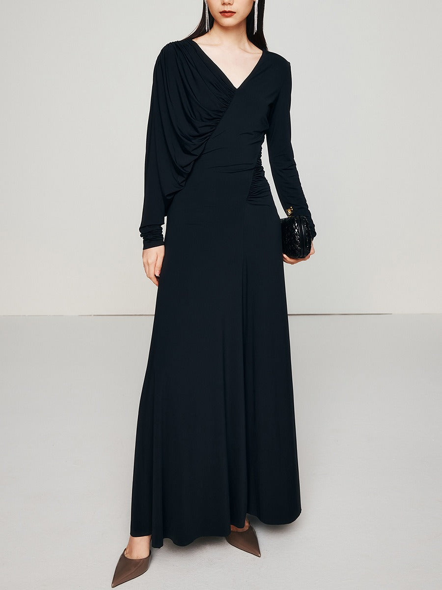 Asymmetric slim fit slimming long dress with V-neck design pleated solid color dress