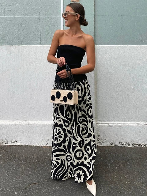 contrasting color strapless sleeveless dress
