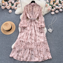 Floral dress with chiffon puffed sleeves