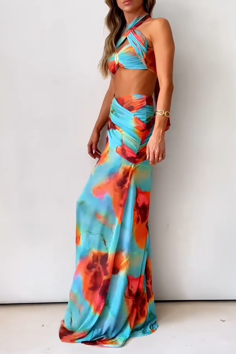 Abstract Print Halter Crop Top Side Slit Maxi Skirt 2pcs Set - Blue