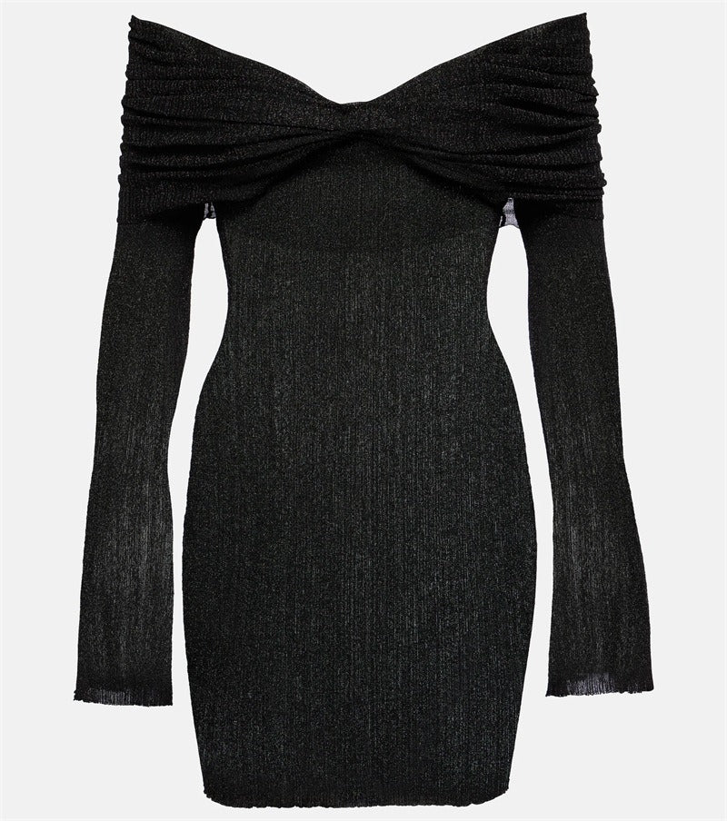 French gentle one shoulder knitted dress with a sexy temperament cinched waist and slimming effect wrapped buttocks short skirt