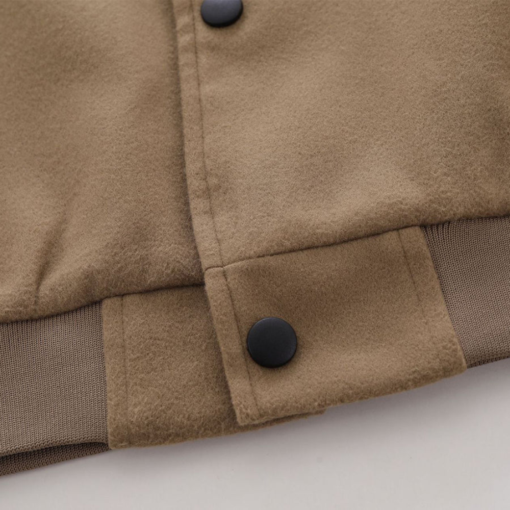 Chaqueta vintage con bordados de cruz
