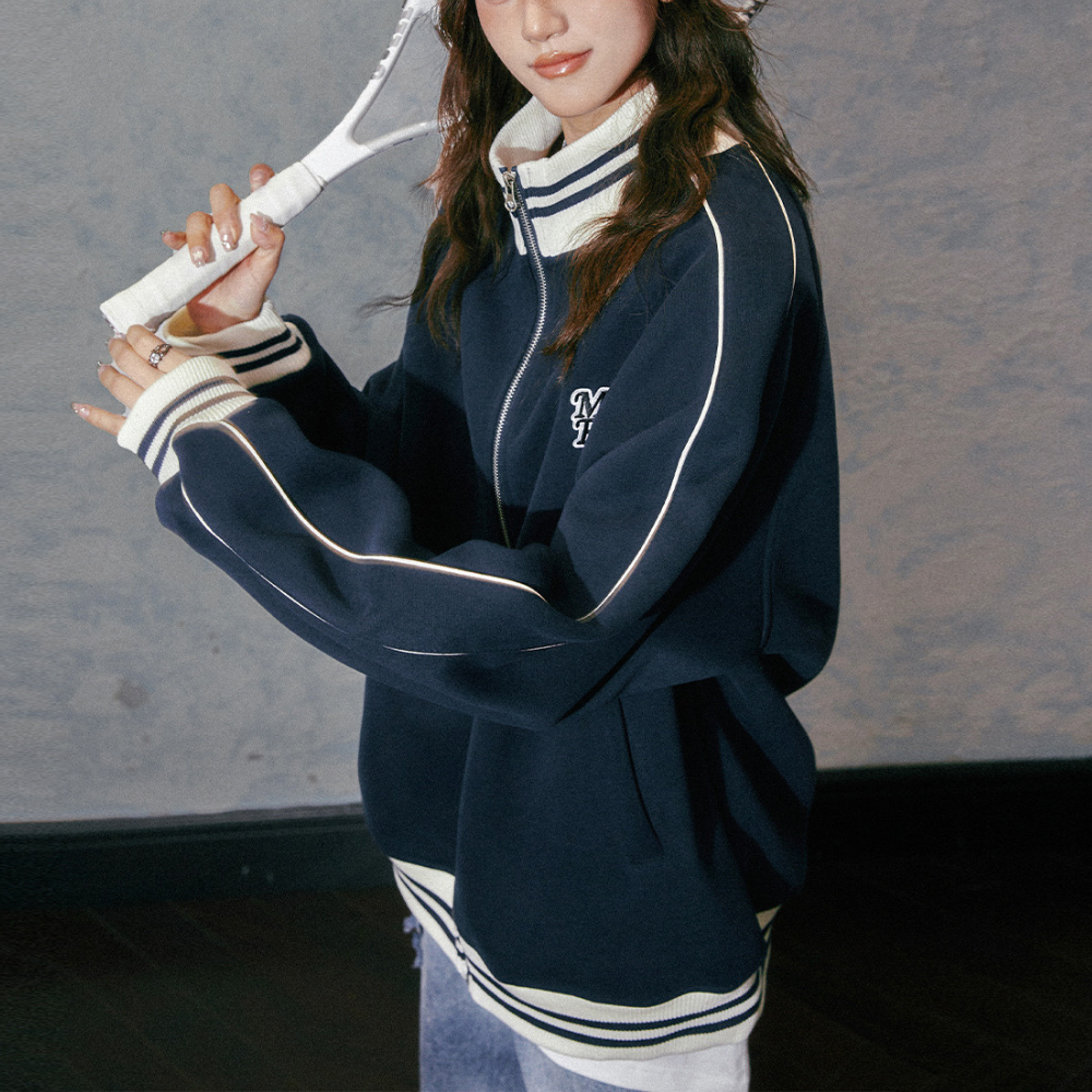 Chaqueta con letras MSR