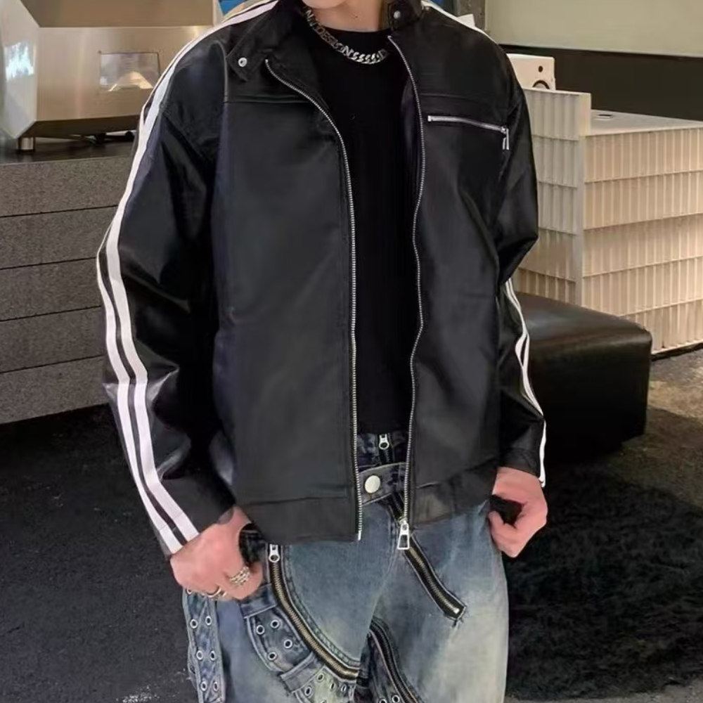 Chaqueta de cuero a rayas