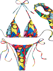 Dreiteiliges Bikini-Set mit geometrischem Print