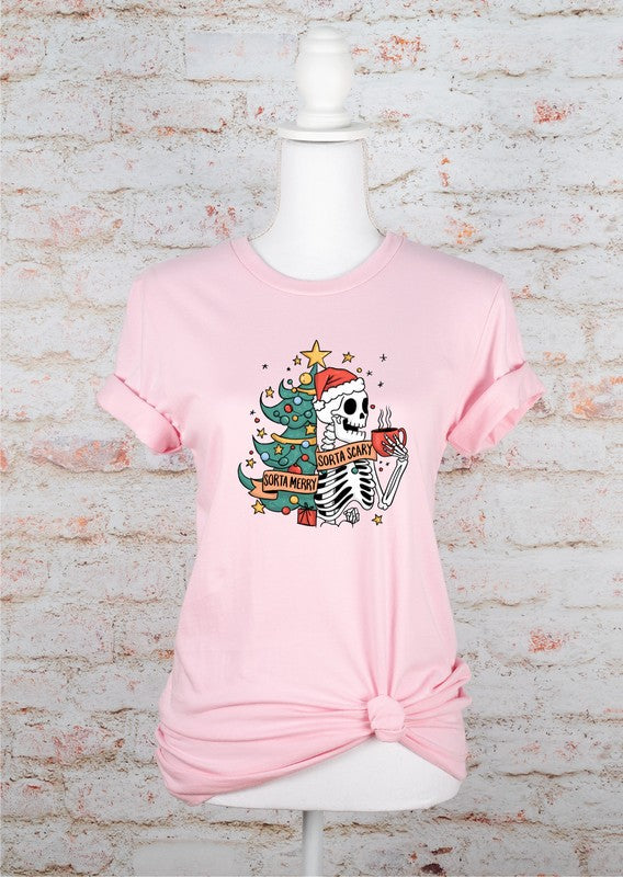 Camiseta gráfica algo alegre y algo aterradora