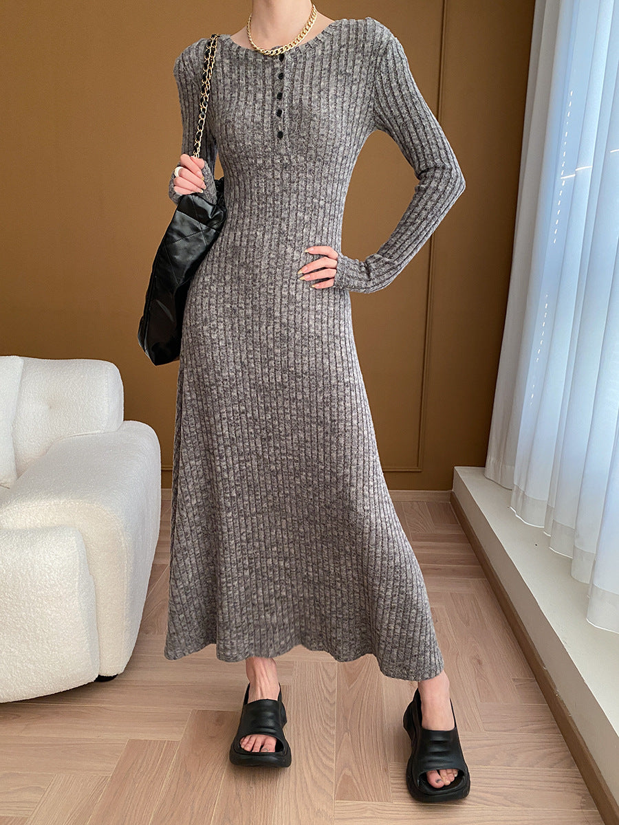 French shoulder pad slimming knitted dress