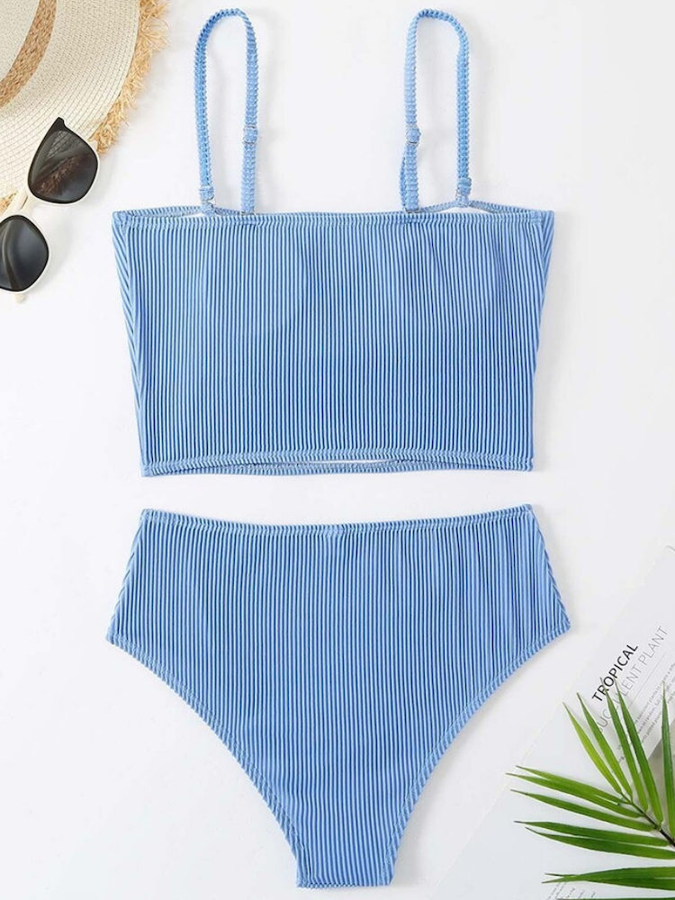 Conjunto de bikini tipo chaleco con canalé liso