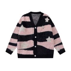 Gemütliche Strickjacke mit Sternenmuster