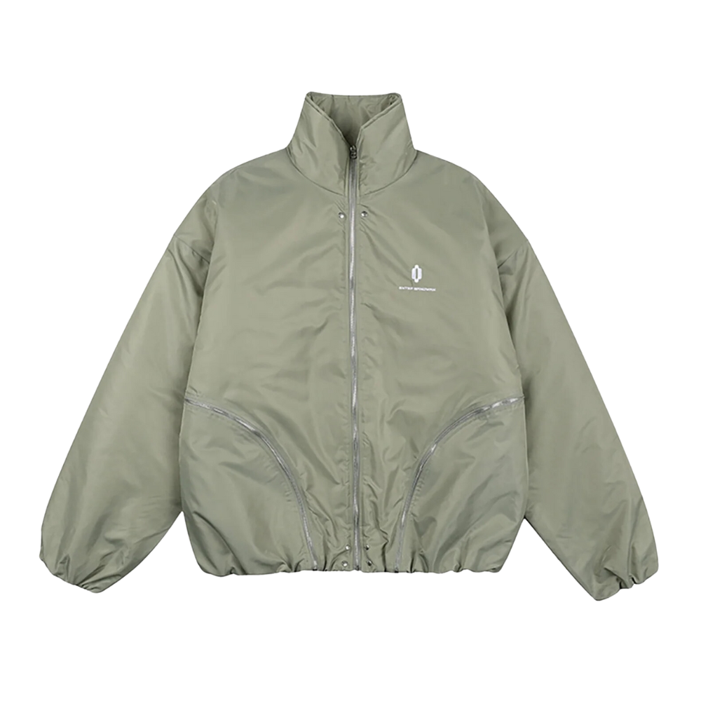 Chaqueta con múltiples cremalleras