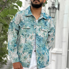 Chaqueta vaquera con flores