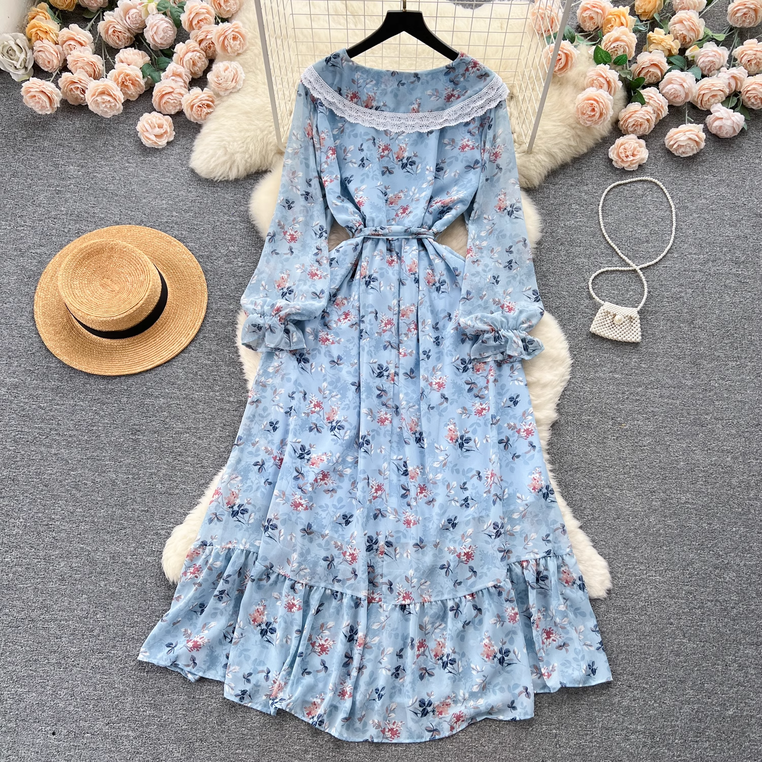 Vestido floral con cuello de muñeca para mujer