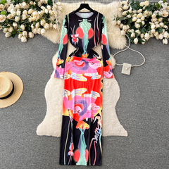 Retro printed hip-hugging dress