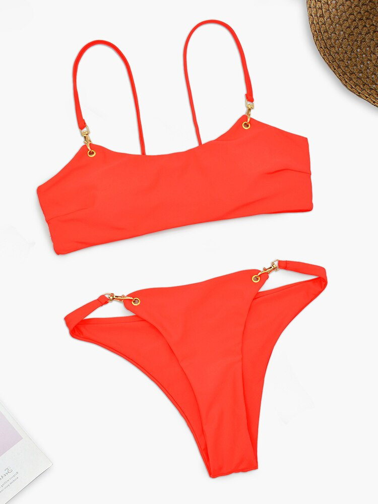 Bikini liso con botones de metal