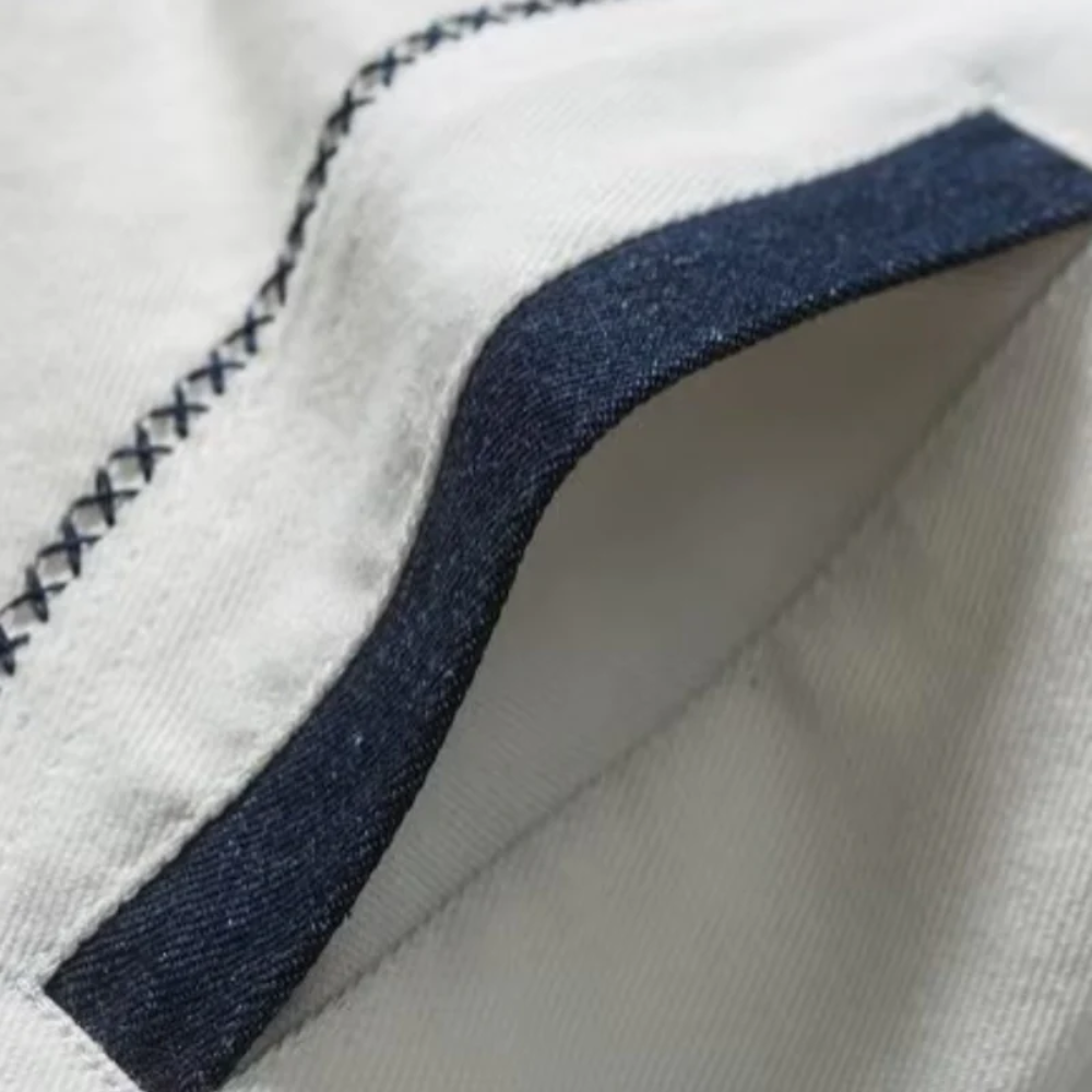 Chaqueta vaquera con solapas con paneles