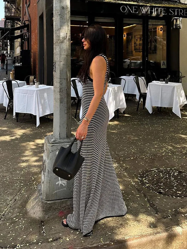 Women Striped Hollow Out Knitted Dress Elegant O Neck Sleeveless Vestidos Female Beach Vacation Robes