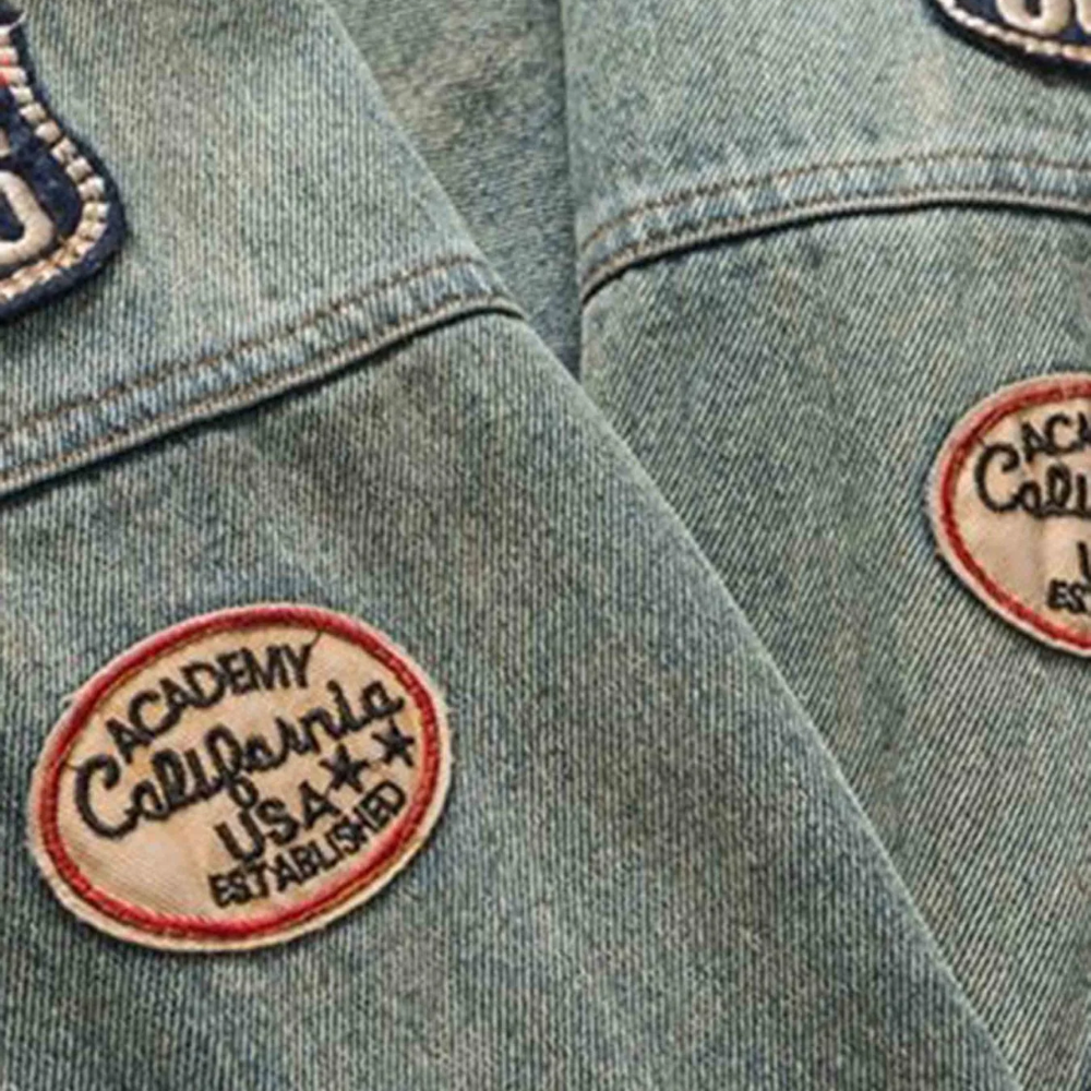 Chaqueta vaquera estilo hip hop