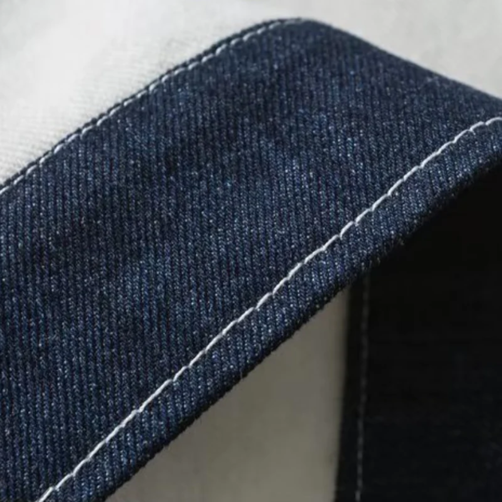Chaqueta vaquera con solapas con paneles