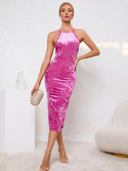 Open back sleeveless neck hanging slit wrapped buttocks velvet dress