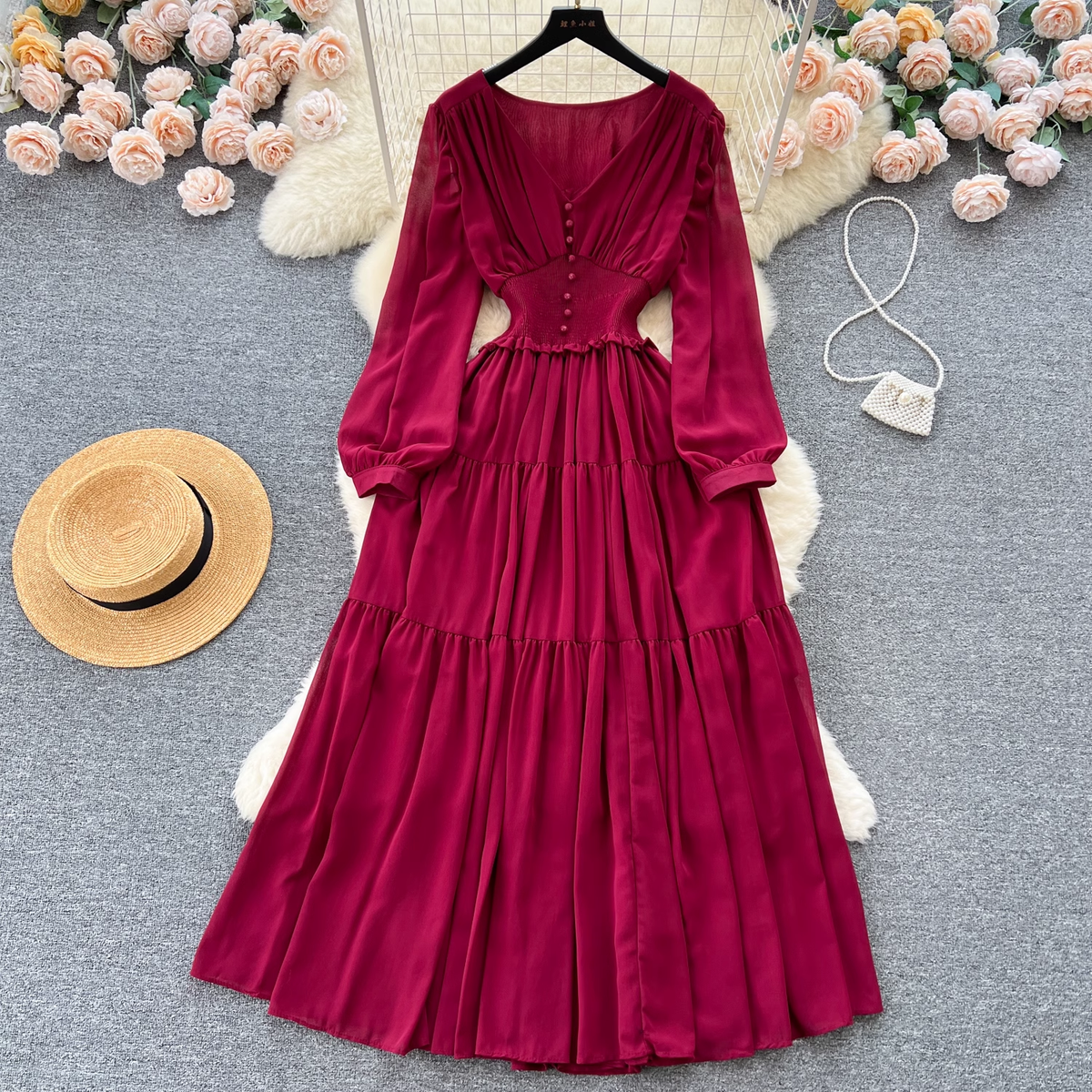 Elegant V-neck long-sleeved waist chiffon dress