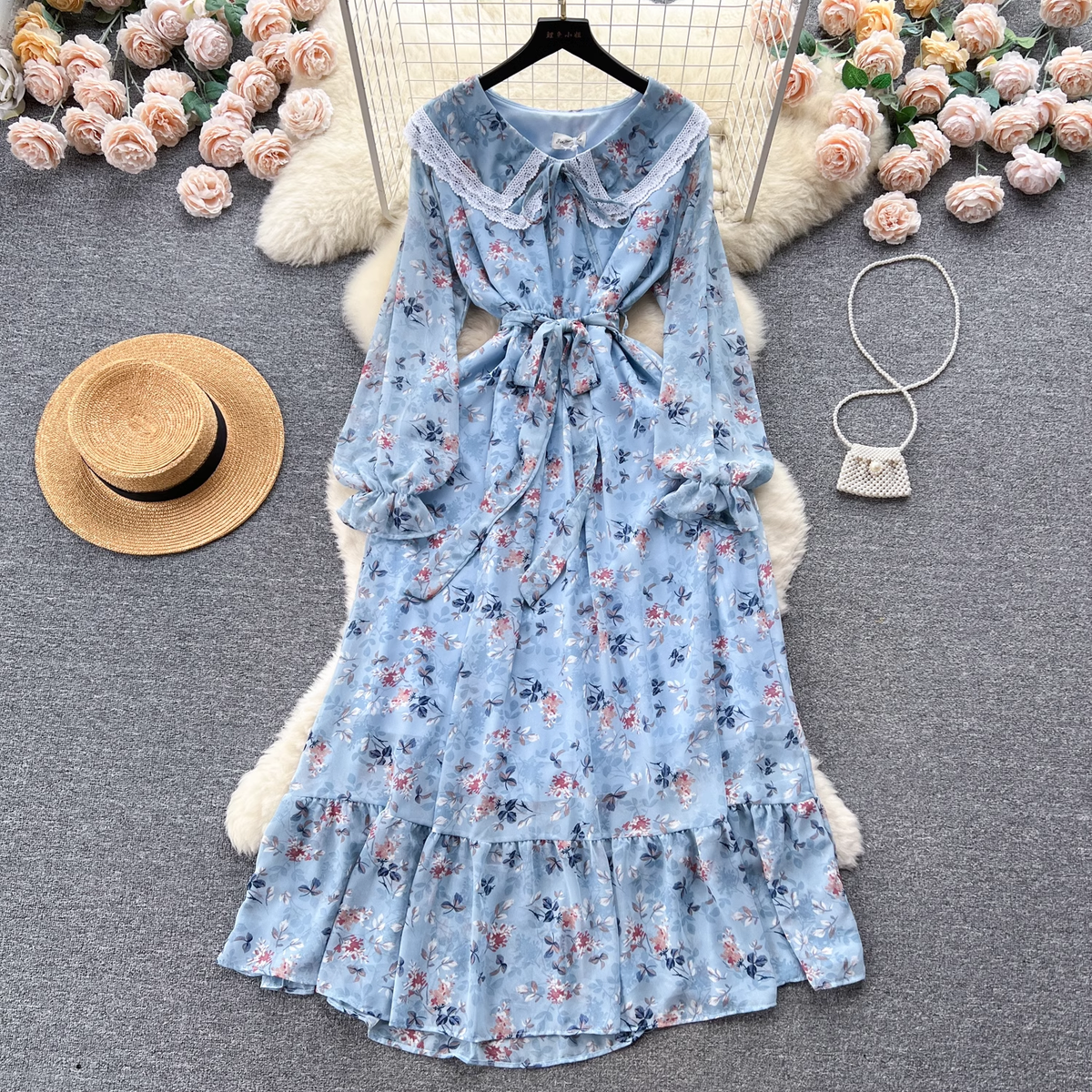 Vestido floral con cuello de muñeca para mujer