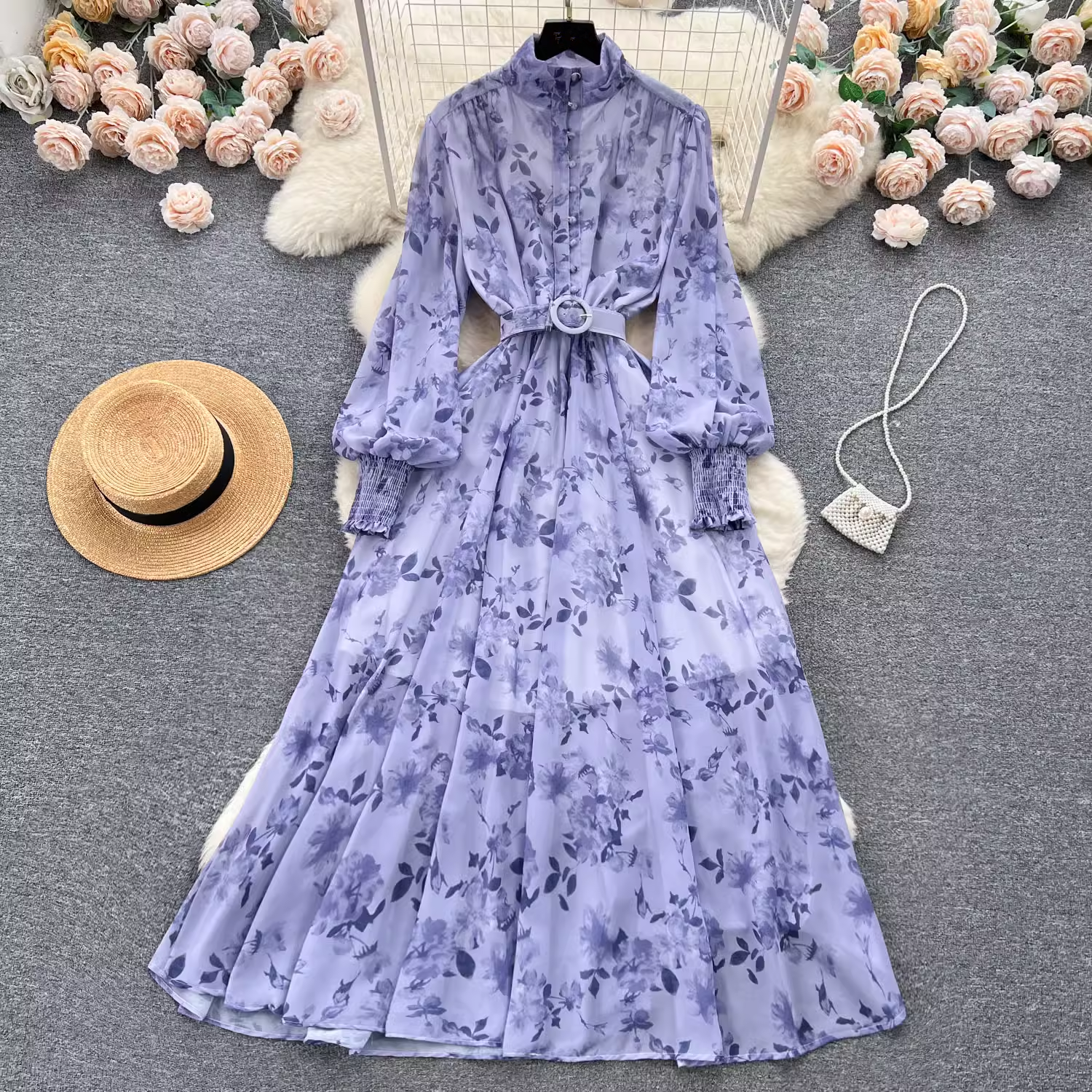 Floral dress with chiffon puffed sleeves