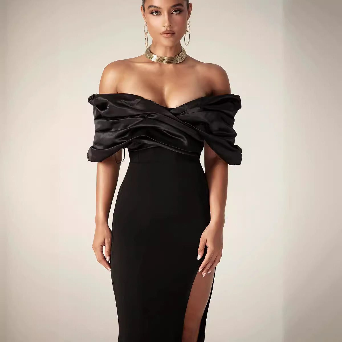 Black pleated edge strapless dress for slimming, tight fitting, and floor length, with a hip hugging design