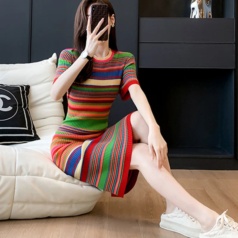 Vintage Striped Knee-Length Slim Knitted Dress Women Korean O-neck Bodycon Sweater Dresses Elegant Vestidos Mujer P704
