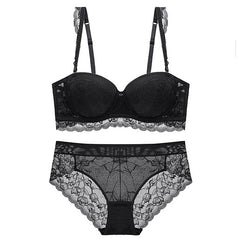 Women's Lingerie Set With Adjustable Straps