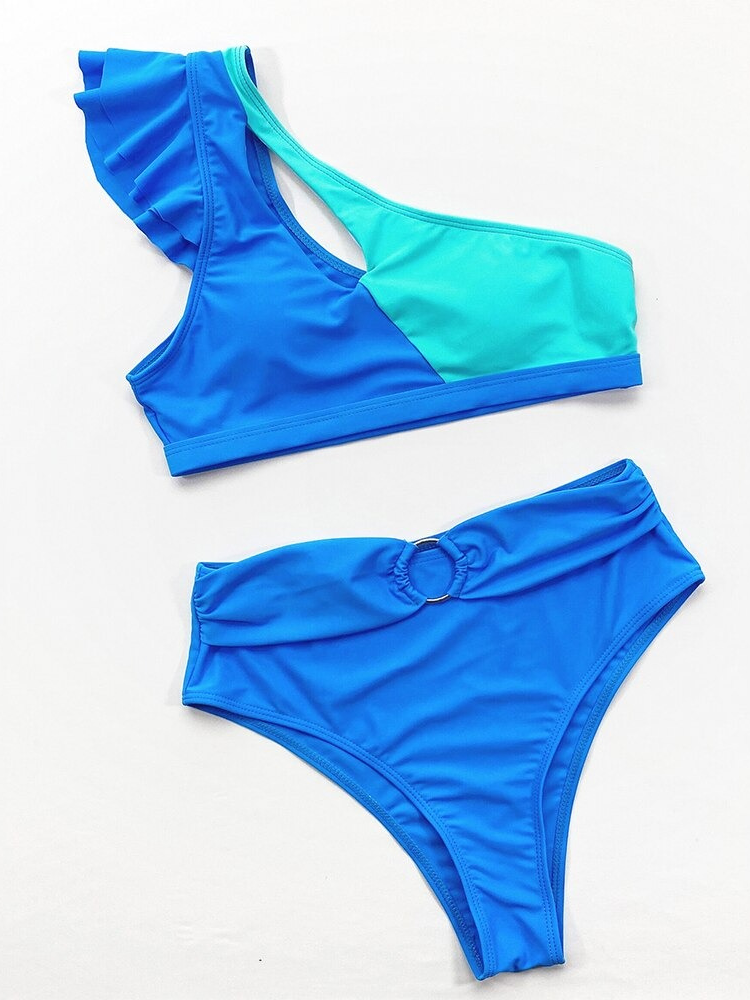 Das wunderschöne zweiteilige Bikini-Set