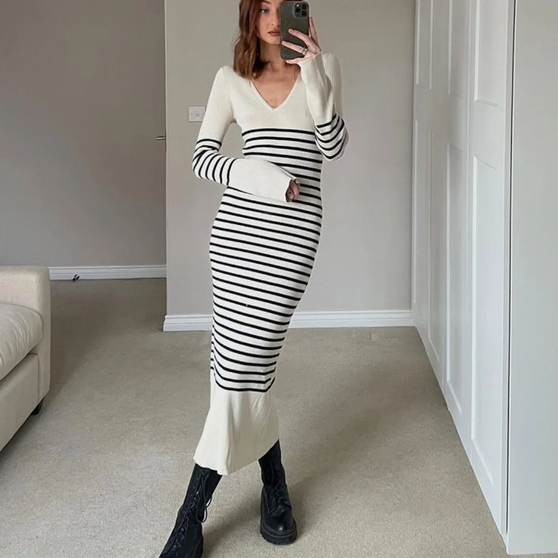 Elegant Striped Knit Maxi Dress Women Autumn Flare Long Sleeve Sexy V-Neck Bodycon Party Dresses Club Outfits Lady Casual Dress